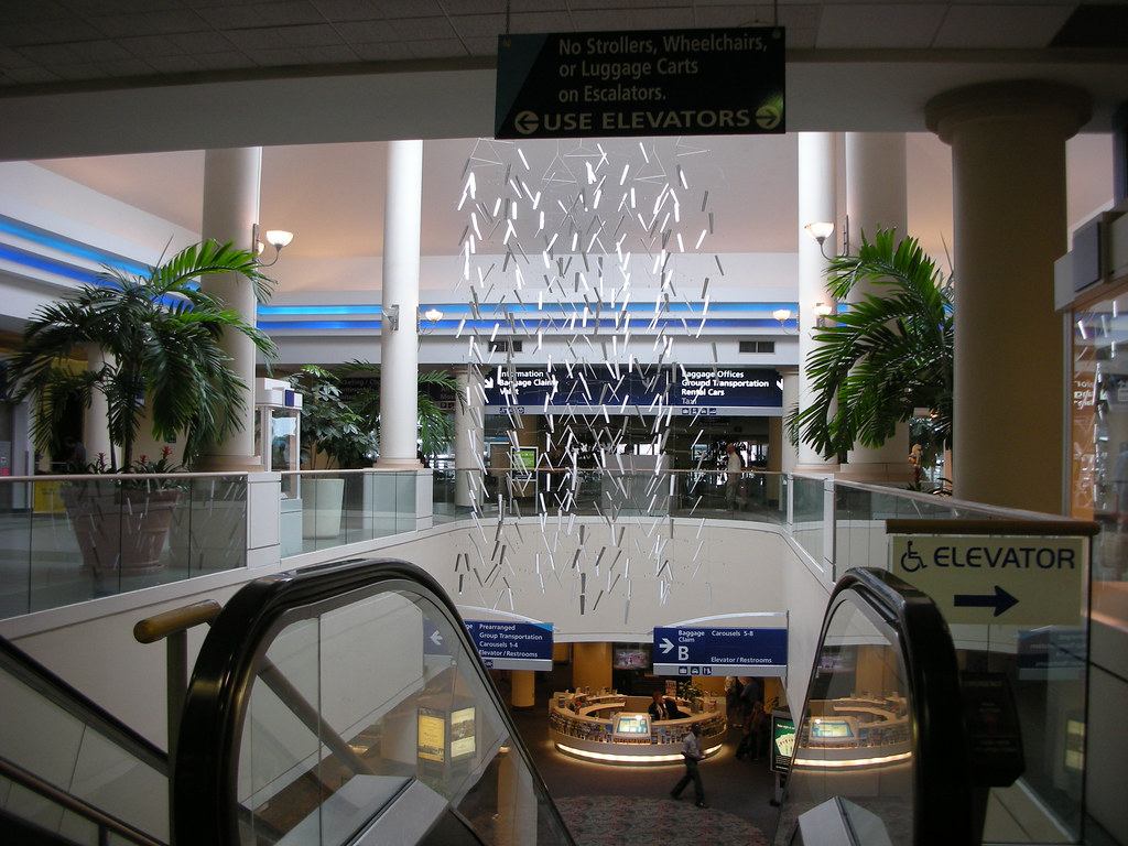 Jacksonville, Florida Airport On Tuesday, I was up early t… Flickr