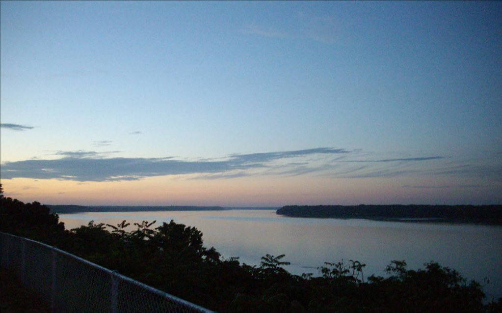 Mississippi River at sunset, Keokuk,IA Vince Pepple Flickr