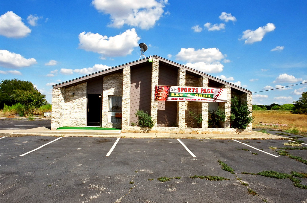 Texas The Sports Page Bar & Grill frontal view Greg Stuart Smith