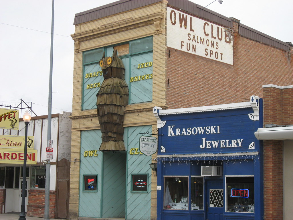 owl club in Salmon Idaho ellie.light Flickr