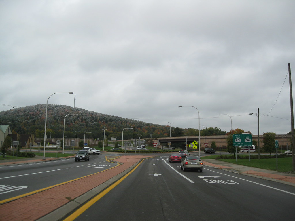Johnson City Roundabout New York Johnson City Roundabout… Flickr