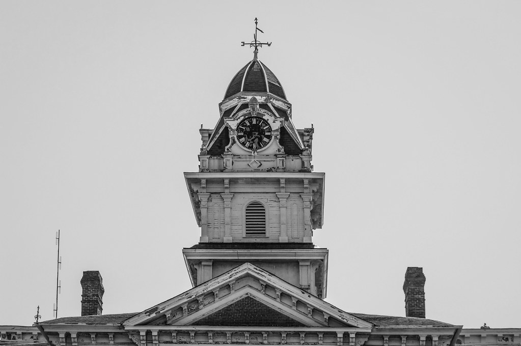 Hancock County Courthouse Detail of Hancock County Courtho… Flickr