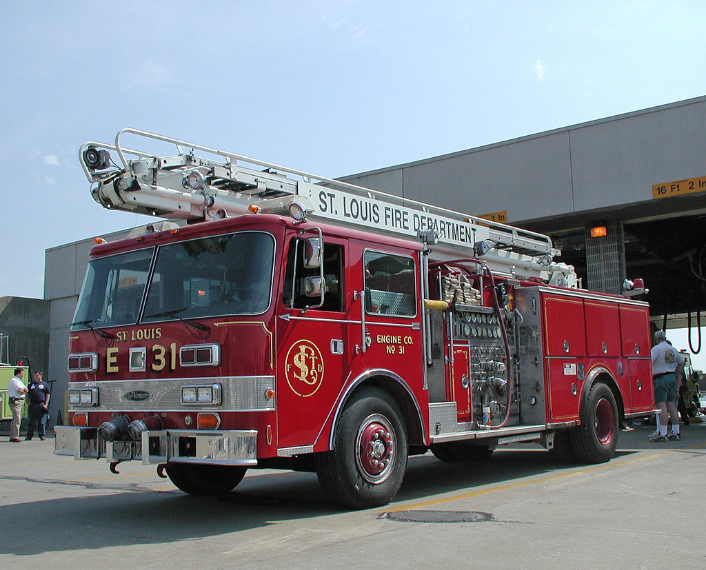 St. Louis Fire Department, MO Engine Co 31 a photo on Flickriver