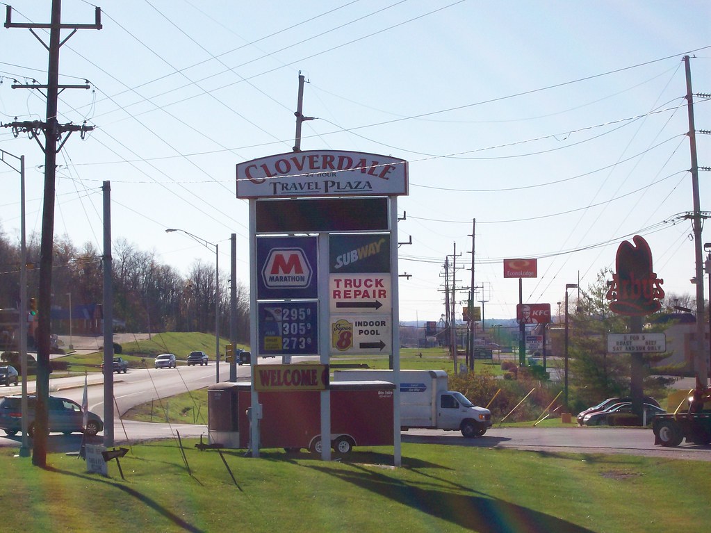 100_0546 Cloverdale Travel Plaza, 1032 N. Main St. (US 231… Flickr