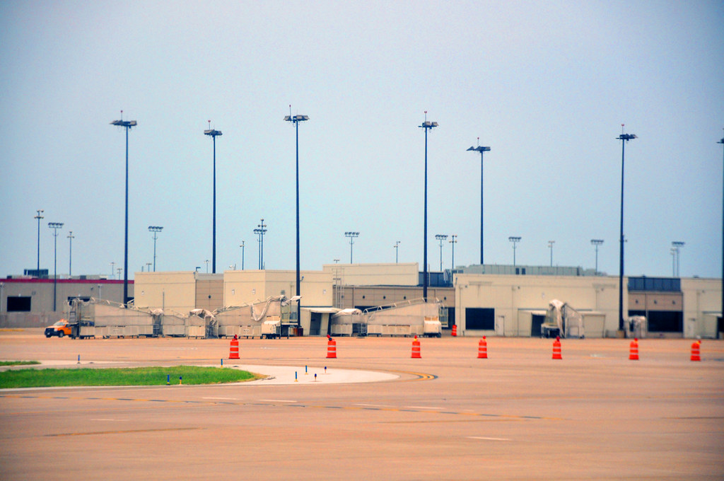 Empty Terminal Once a hub for Delta DFW. They have since… Flickr