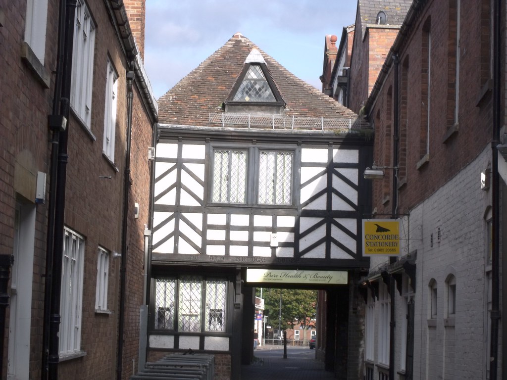 The Old Bridge House, Worcester This building is called Th… Flickr