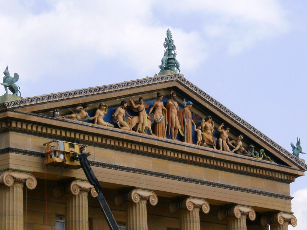 Statues on Philadelphia Museum of Art 1 Statues on the Ph… Flickr