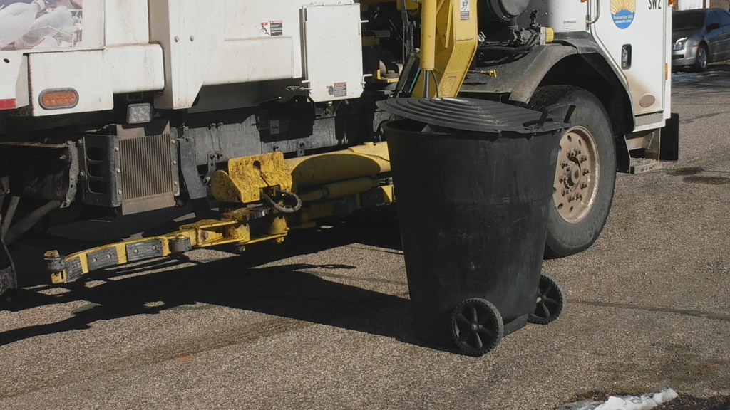 Cedar City Wayne Curbtender G4 in snow Cedar City, UT 12/2… Flickr
