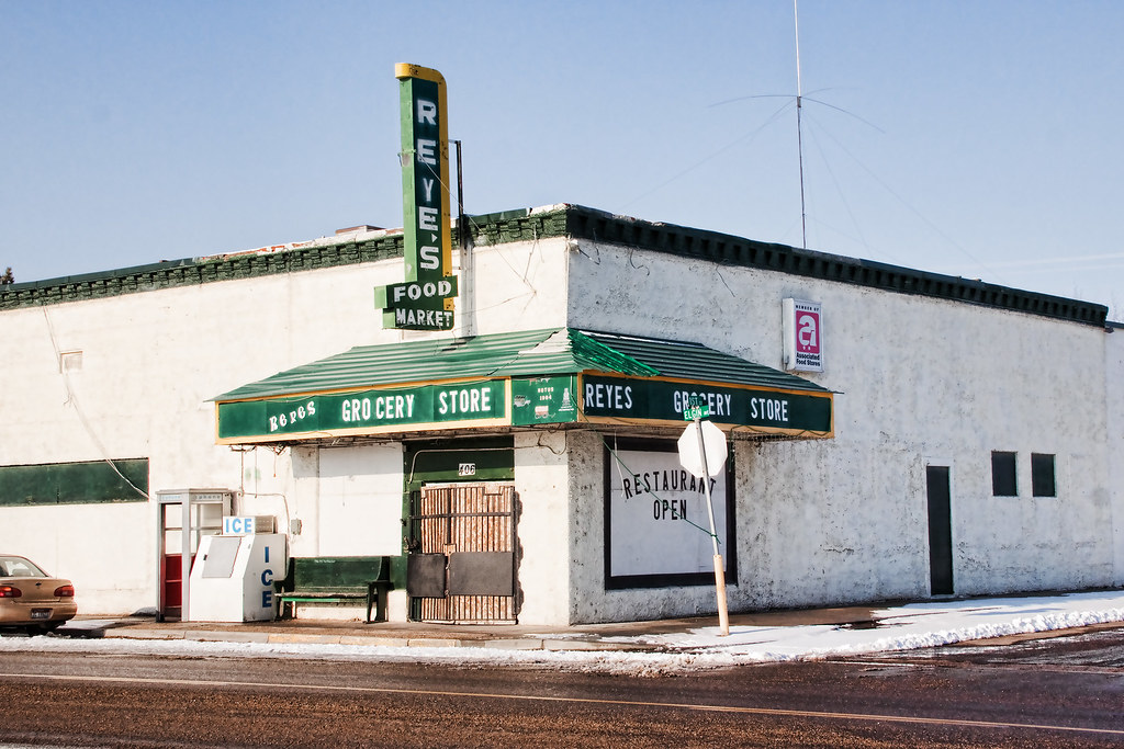Reyes Grocery Store Reyes Grocery Store in Notus, Idaho. R… Flickr