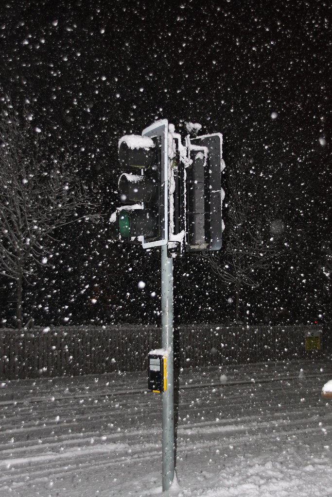 IMG_7839 Snow, High Retail Park,… Flickr