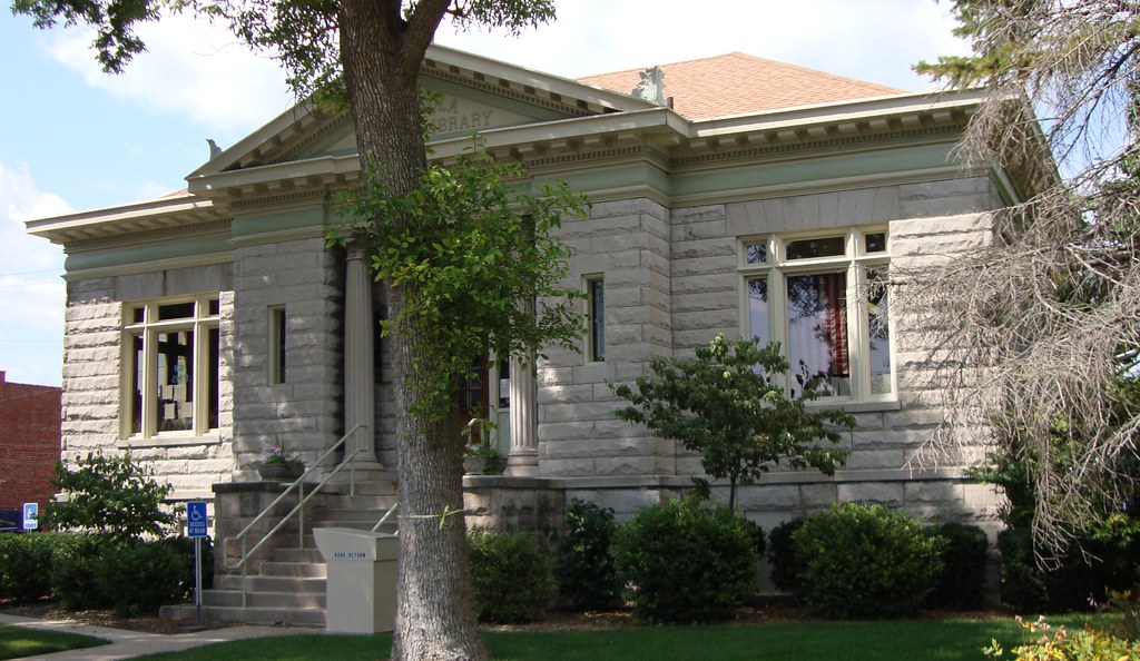 Carnegie Library (Tuscola, Illinois) Located next door to … Flickr