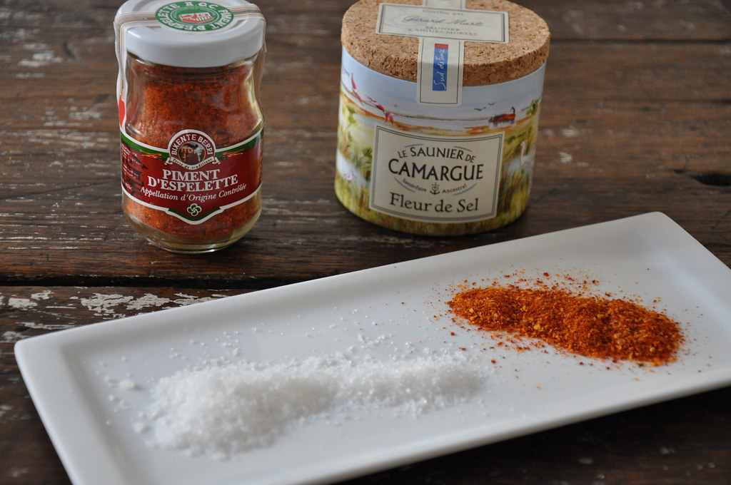 Fleur de Sel/ Piment d' Espelette Cristina Lasarte Flickr