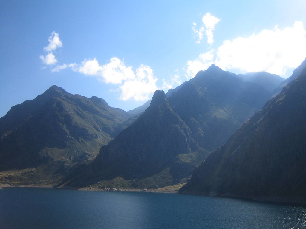 Montcalm Ariege Pyrenees France Montcalm Ariege Pyrenees F… Flickr