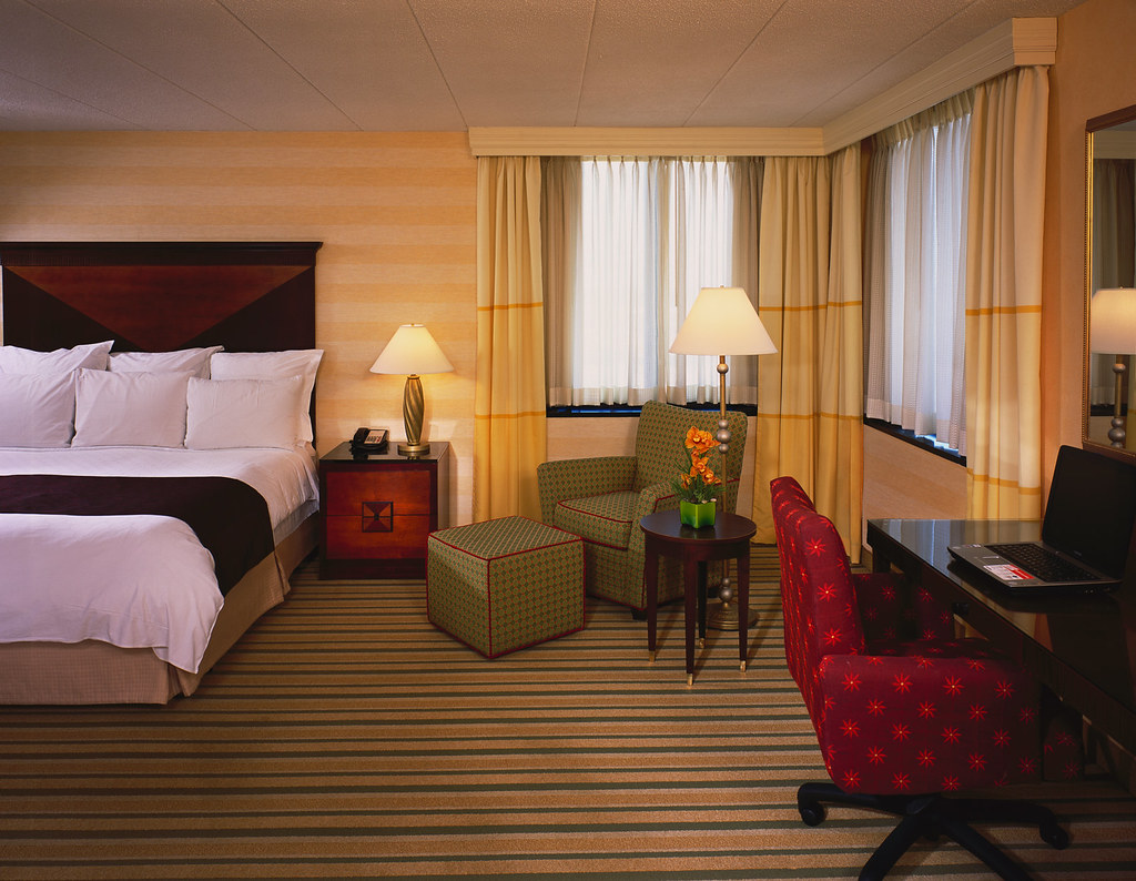 chicago north shore hotel Discover Marriott’s Six Flags Gr… Flickr