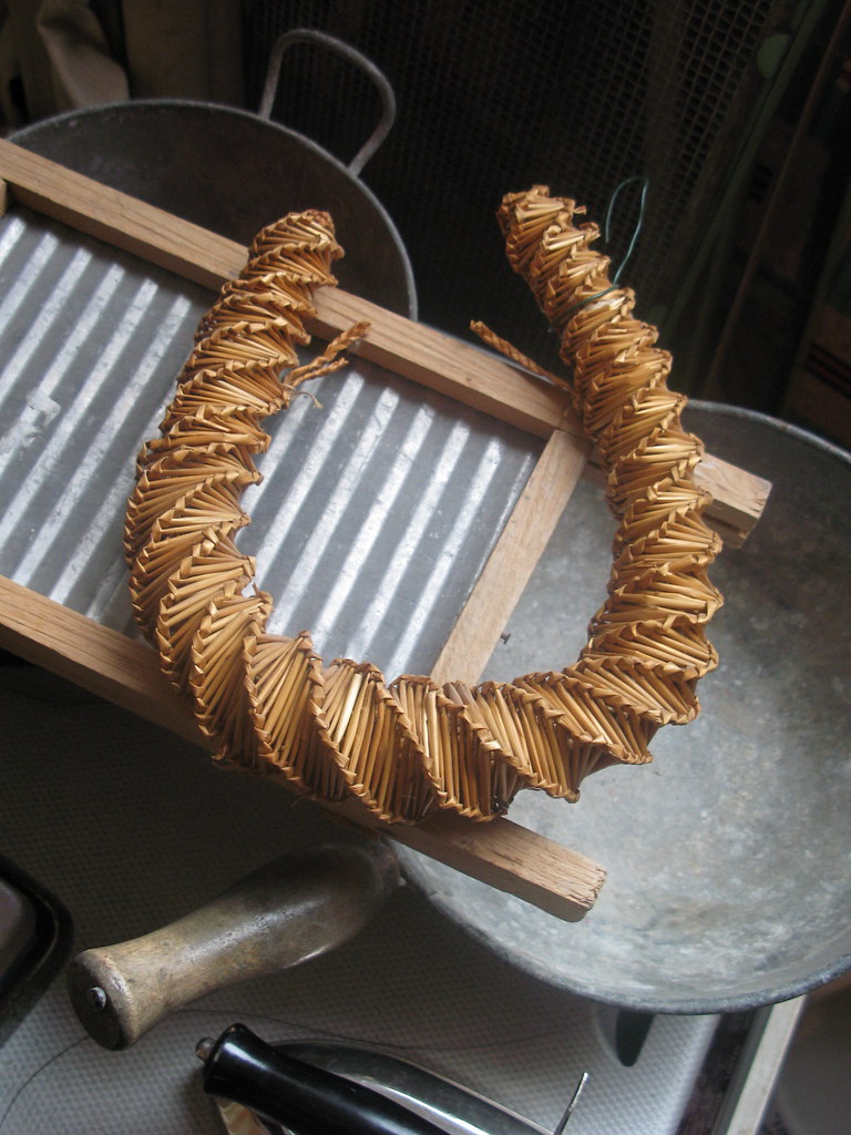 Straw Dolly Horse Shoe A traditional straw dolly made in t… Flickr