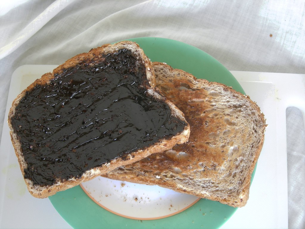 Marmite, thickly spread on toasted bread. Qtpfsgui 1.9.2 t… Flickr