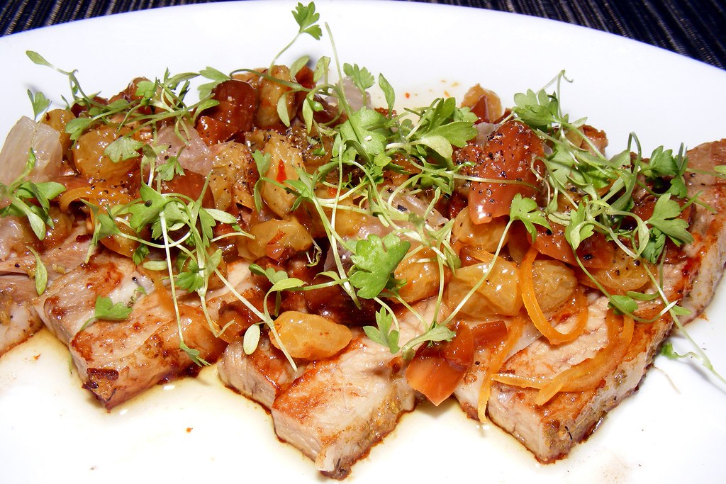 Resto Roast veal breast with veal jus, raisins and radish … Flickr