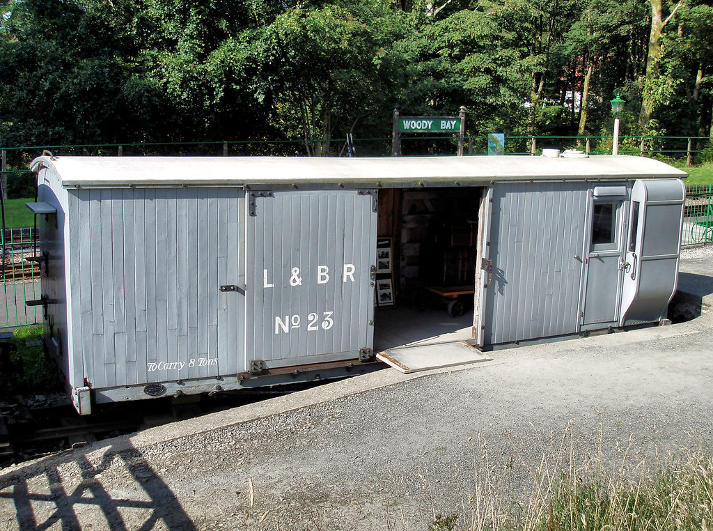 Lynton & Barnstaple Van 23 Lynton & Barnstaple Railway bra… Flickr