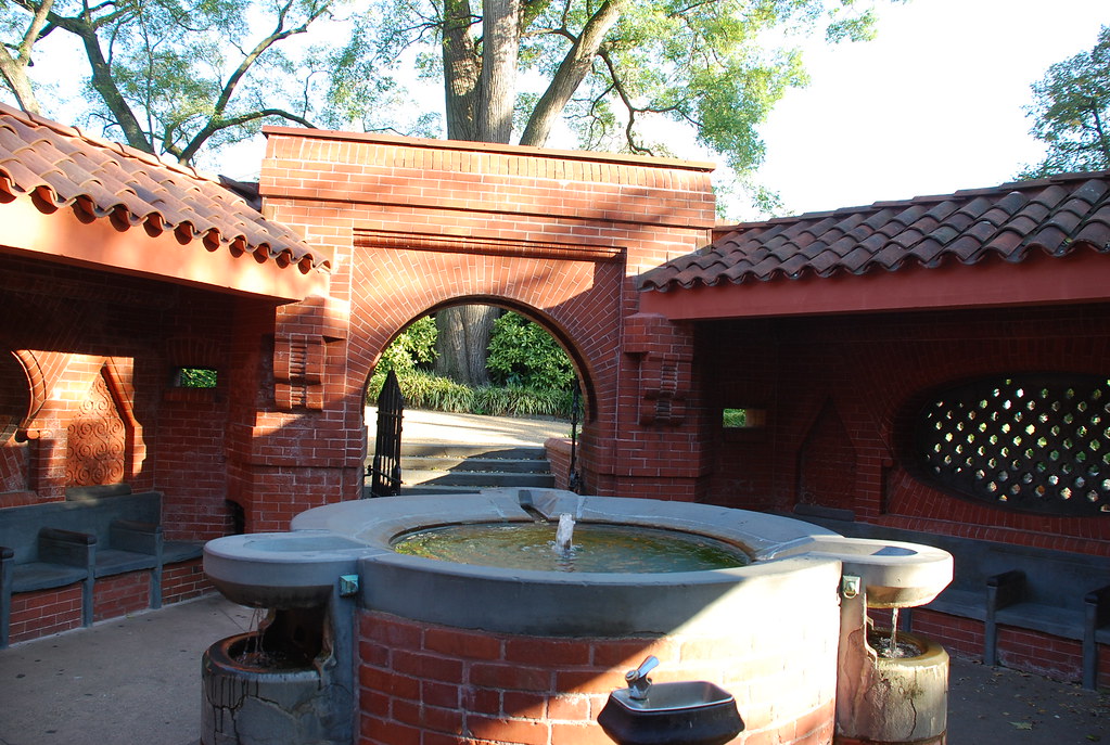 Summer House 2 Summer House, West Lawn of the U.S. Capitol… Flickr