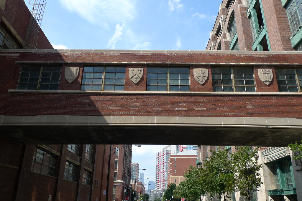 former R.R. Donnelley Calumet Plant Skywalk across the 210… Flickr