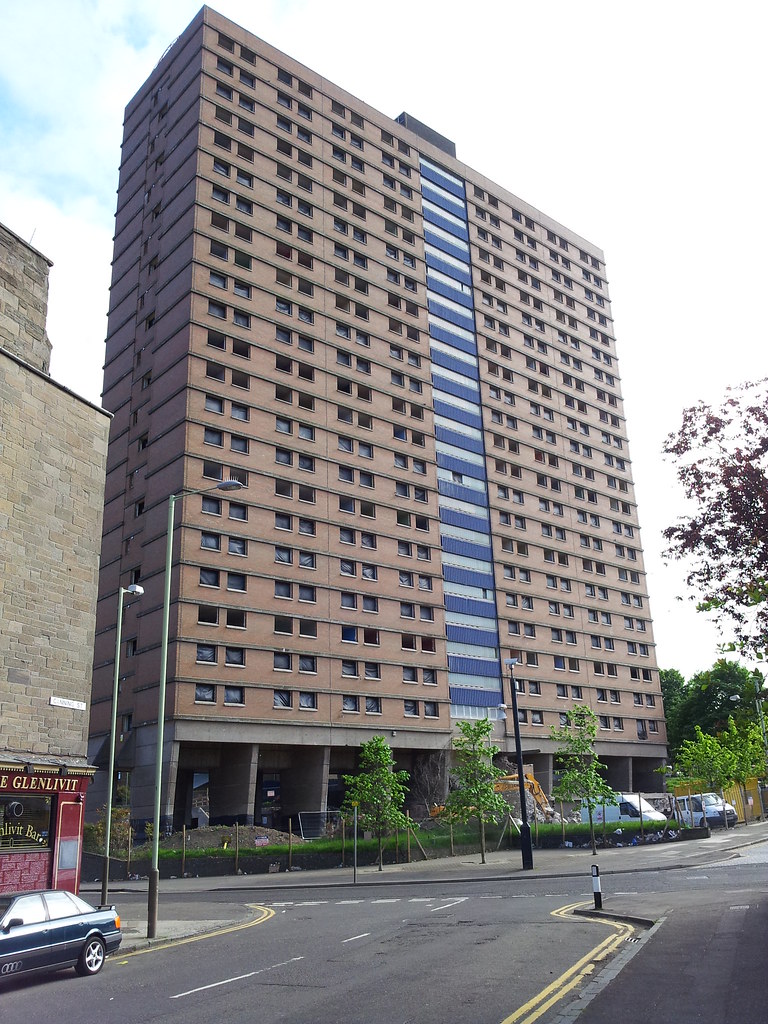 Dundee,s changing face This is the other of the 2 tallest … Flickr