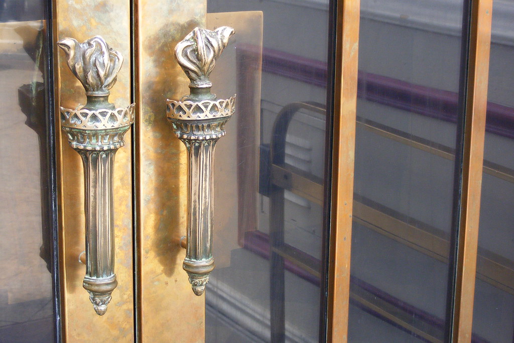 New York New York Door Handles 1 New York New York Hotel… Flickr