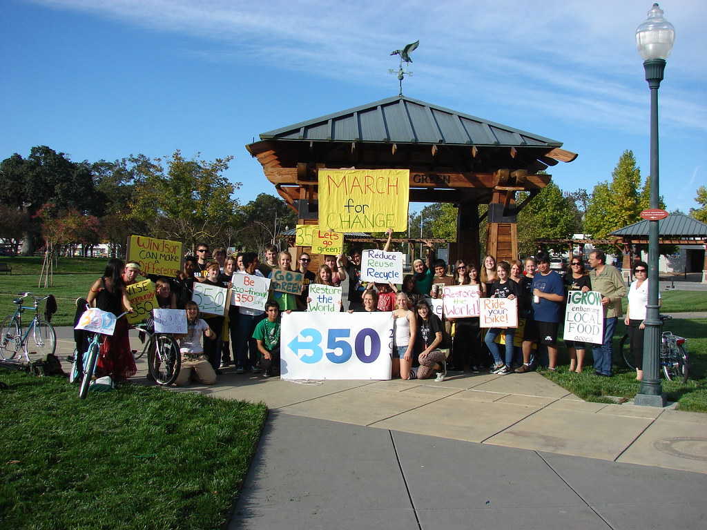 Windsor, California USA Windsor High School Students March… Flickr