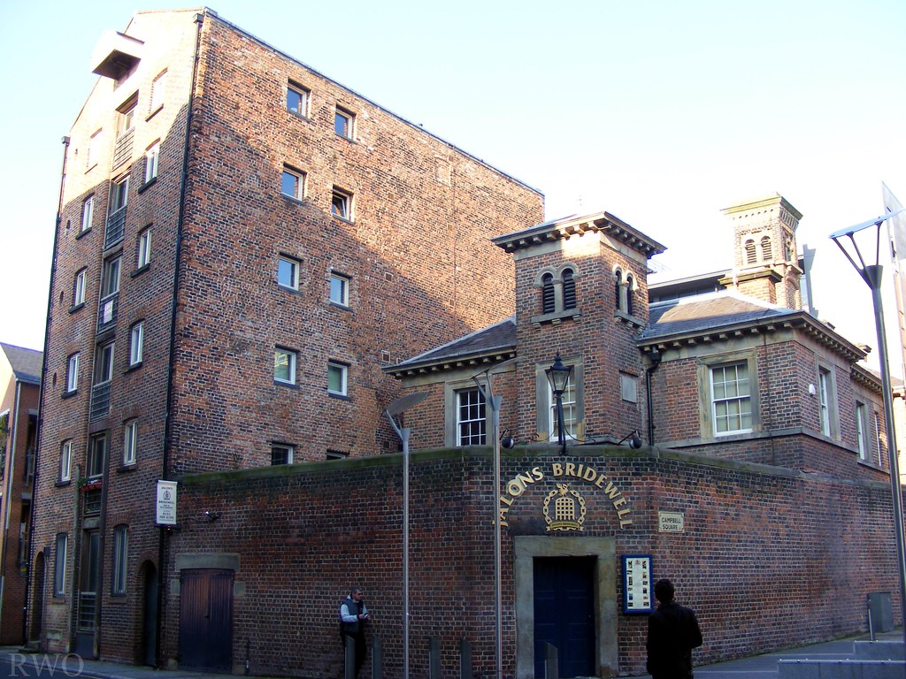 Campbell Square, Liverpool City Centre The Liverpool Bride… Flickr