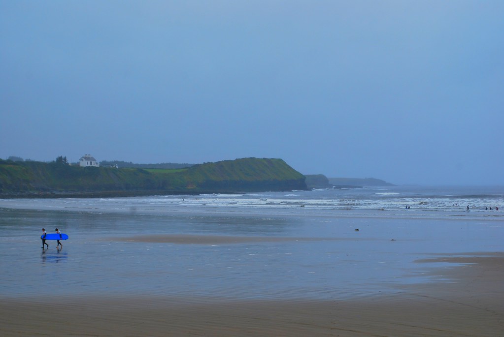 Rossnowlagh Beach Sunday surfers on Rossnowlagh Beach in R… Flickr