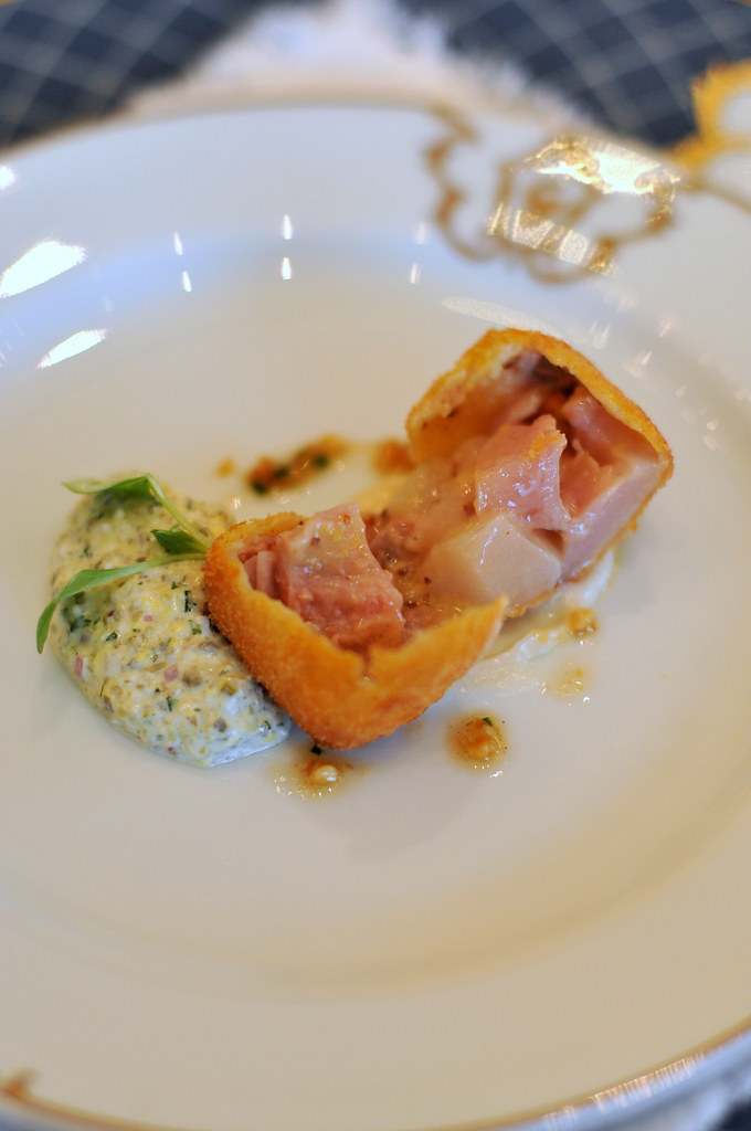 deep fried slowcooked veal head with Gribiche sauce; 2003… Flickr