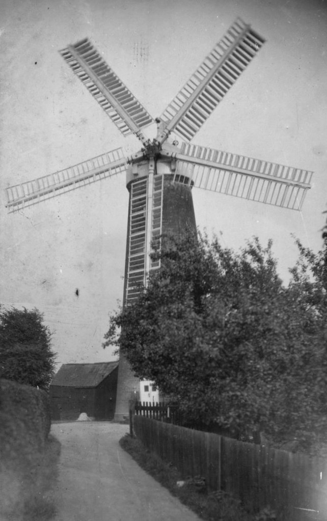 Scartho Mill, Grimsby, Lincolnshire old postcard Scartho … Flickr