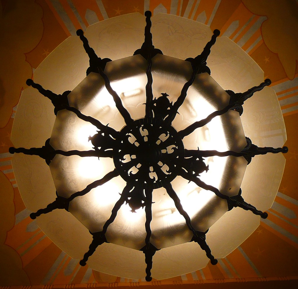 Nashville, TN Davidson County Courthouse light fixture fro… Flickr
