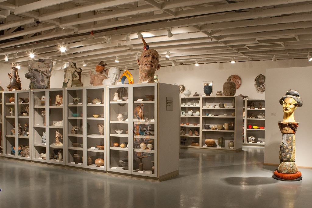 OS2B7271 ASU Art Museum Ceramics Research Center in Tempe,… Flickr