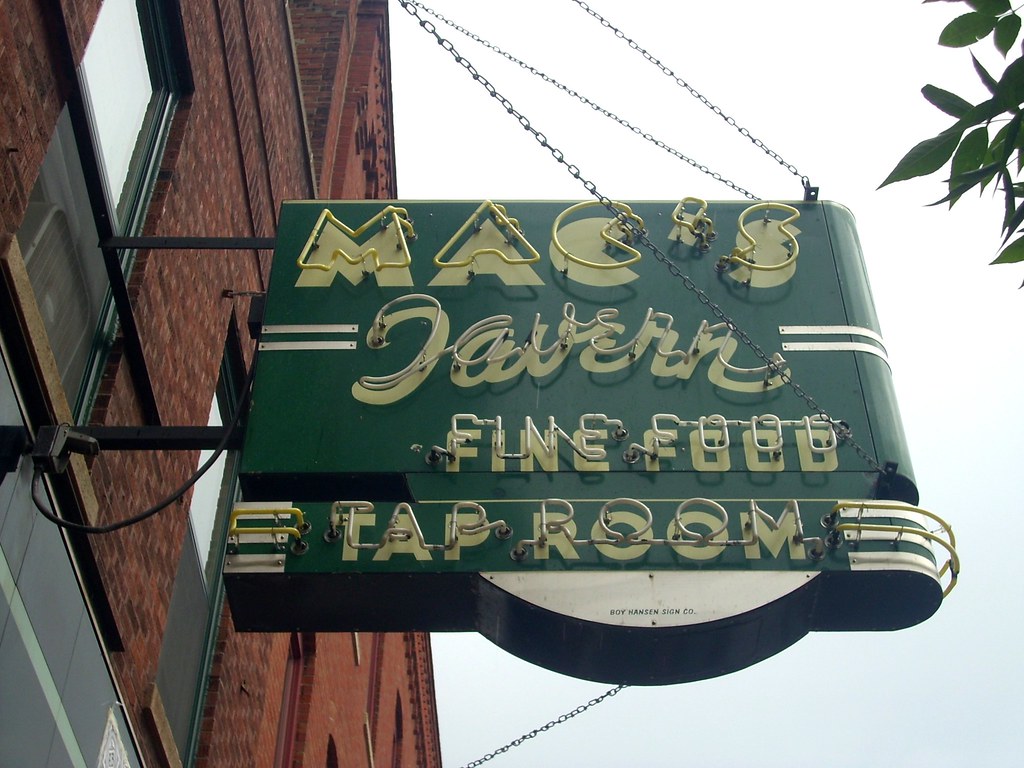 Mac's Tavern, downtown Davenport, IA it looked like this h… Flickr