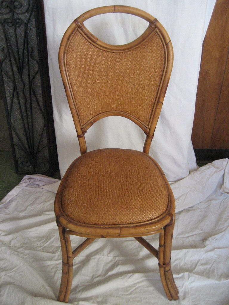 Round Dining Chair w/Cushion Seat Height to Top of Back 38… Flickr
