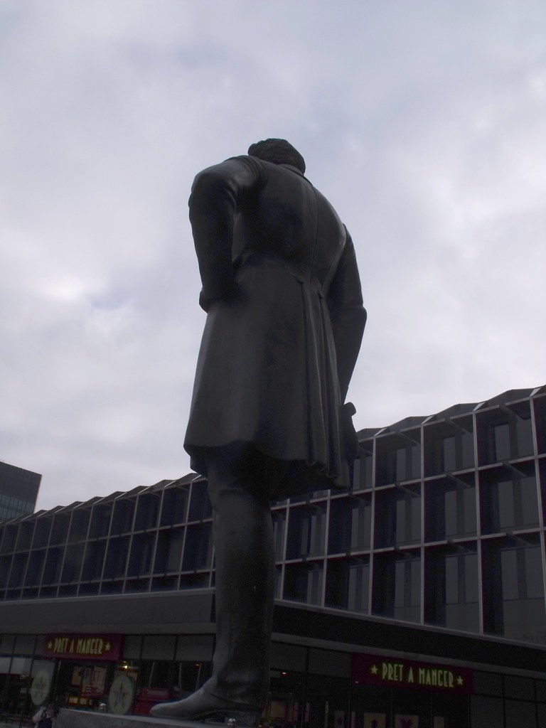 Statue of Robert Stephenson outside Euston Station, London… Flickr