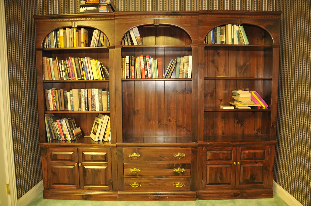 Craigslist Wall Unit Photo by Llewellyn. Craigslist came t… Flickr