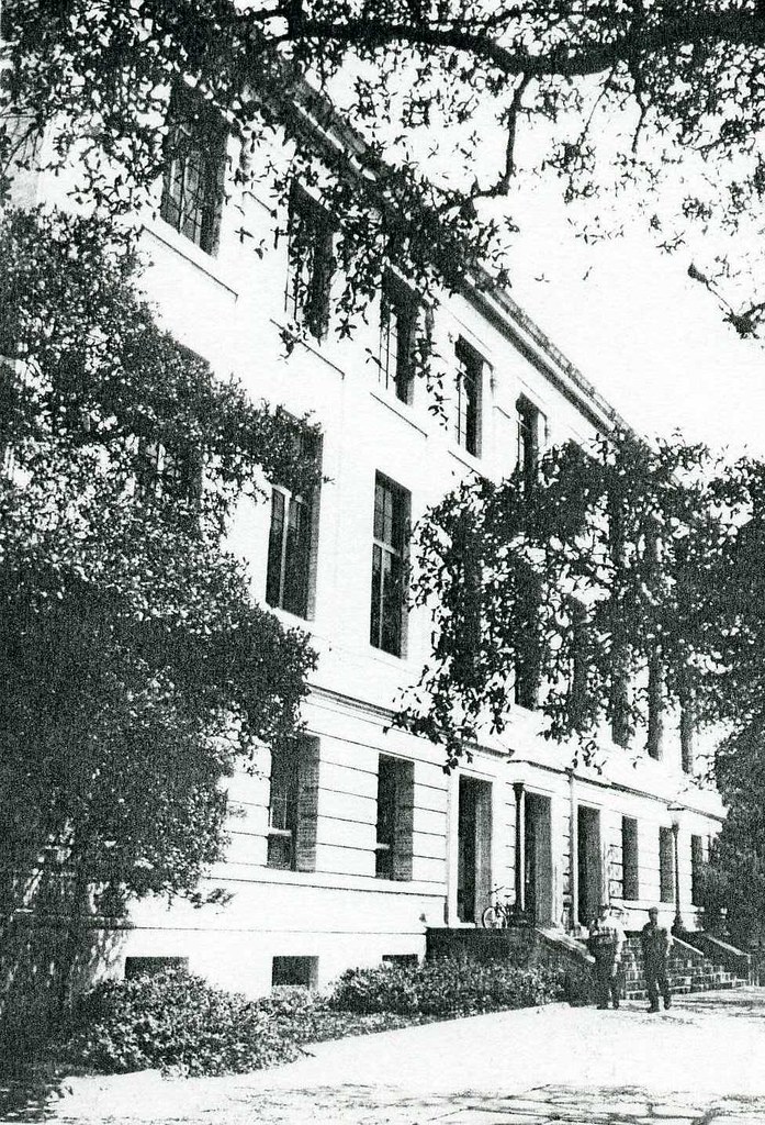 Cushing Library 45 Title Cushing Library 45 Digital P… Flickr