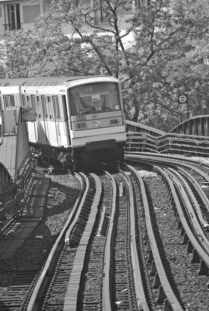 Paris métro ligne 5 Gare d'Austerlitz Paris métro l… Flickr