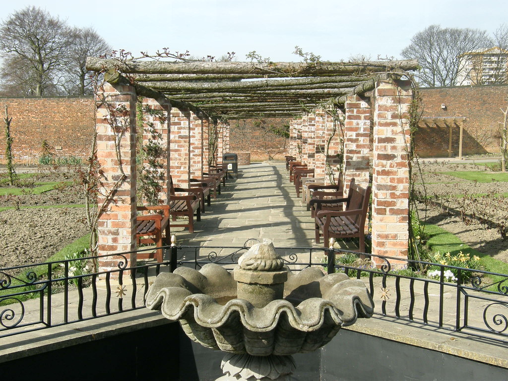 Thornes Park, Wakefield The ornamental gardens in perspect… Flickr