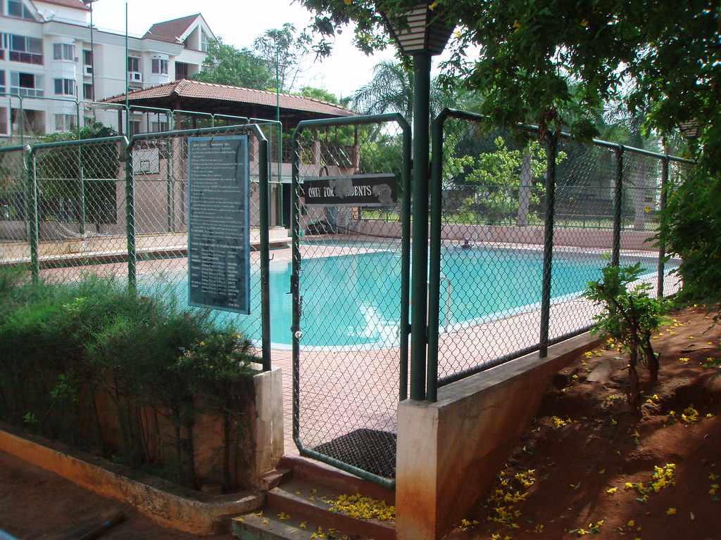 Raheja Enclave Apartments, Coimbatore street and random sc… Flickr