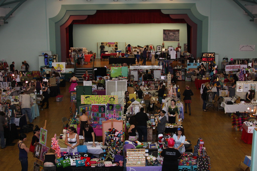 ATOMIC HOLIDAY BAZAAR 411 Adrien Lucas Flickr