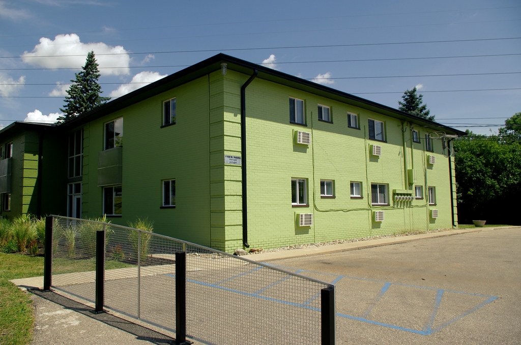 Urbane Apts / Exterior / Adams Urbane on Adams UrbaneLobby… Flickr