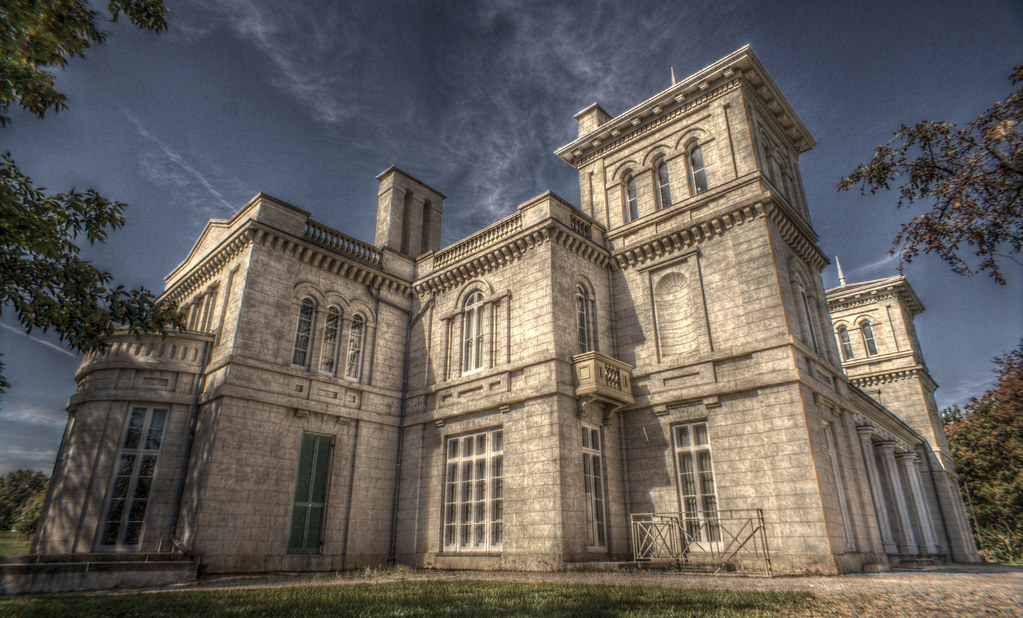 Dundurn castle in HDR Dundurn castle is a National Histori… Flickr