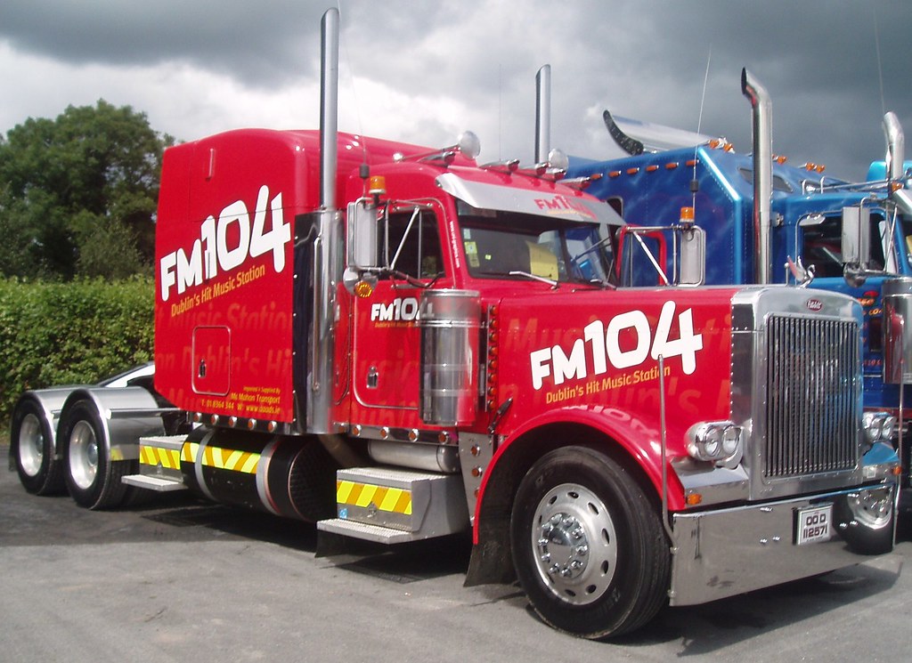 McMahon Transport FM104 Peterbilt 00D112571 McMahon's Pe… Flickr