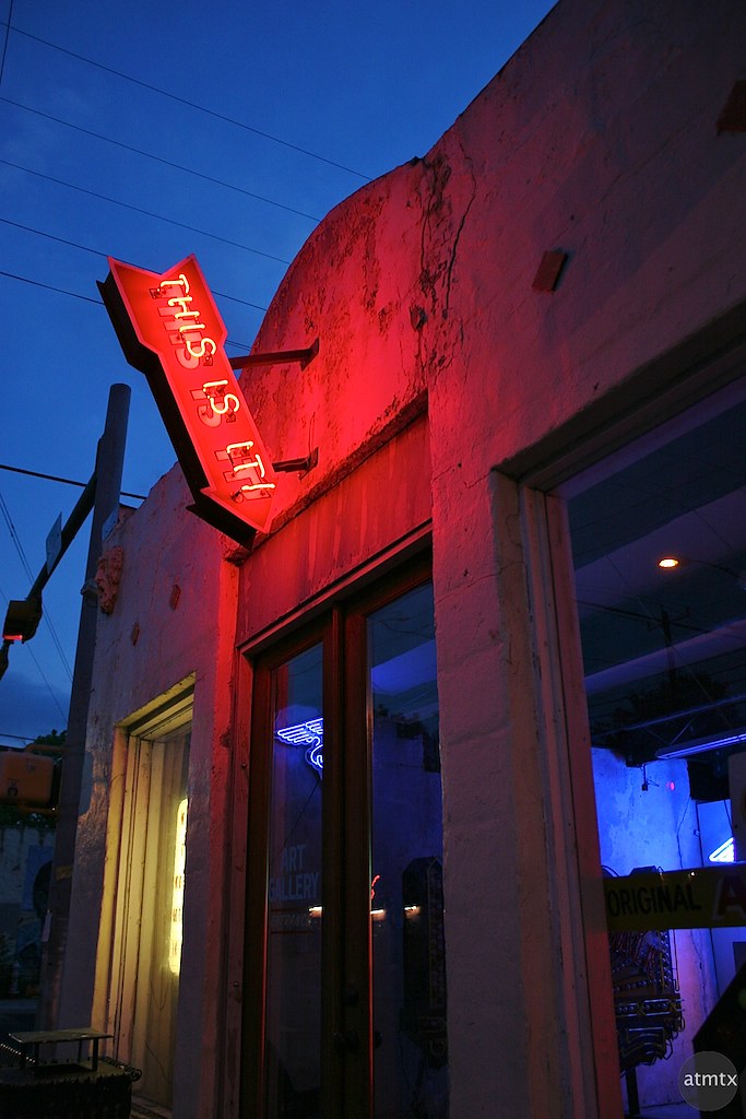 Roadhouse Relics (2) South 1st street. Austin, TX Another … Flickr