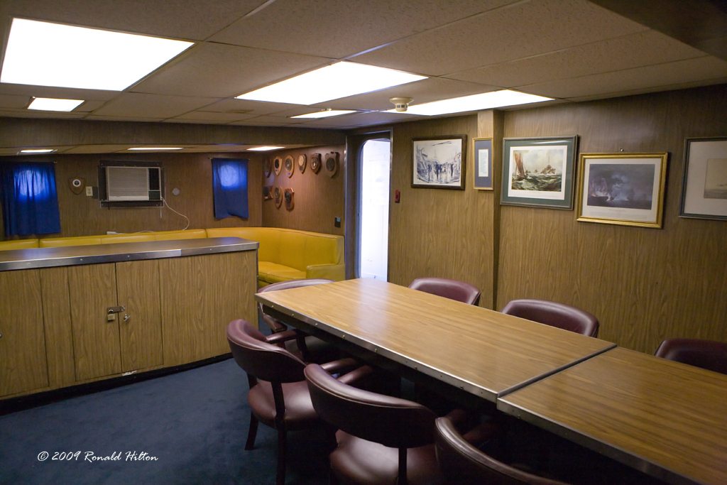 Wardroom Display Ship U.S.S. Barry (DD 933); Washington Na… Flickr