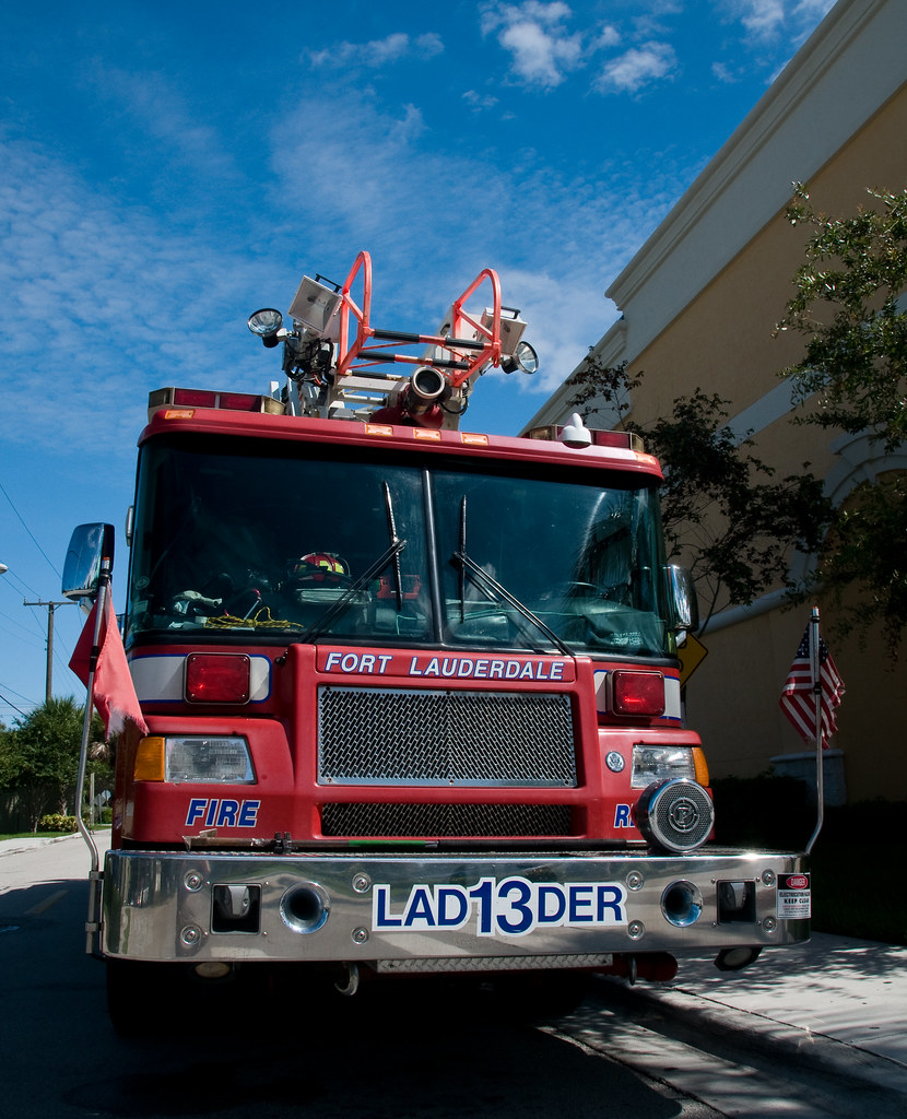 City of Fort Lauderdale, FL Ladder 13 "Quint" a photo on Flickriver