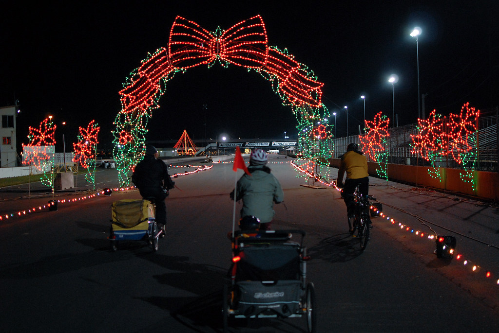 Winter WonderlandBike Night at PIR16 BikePortland Flickr