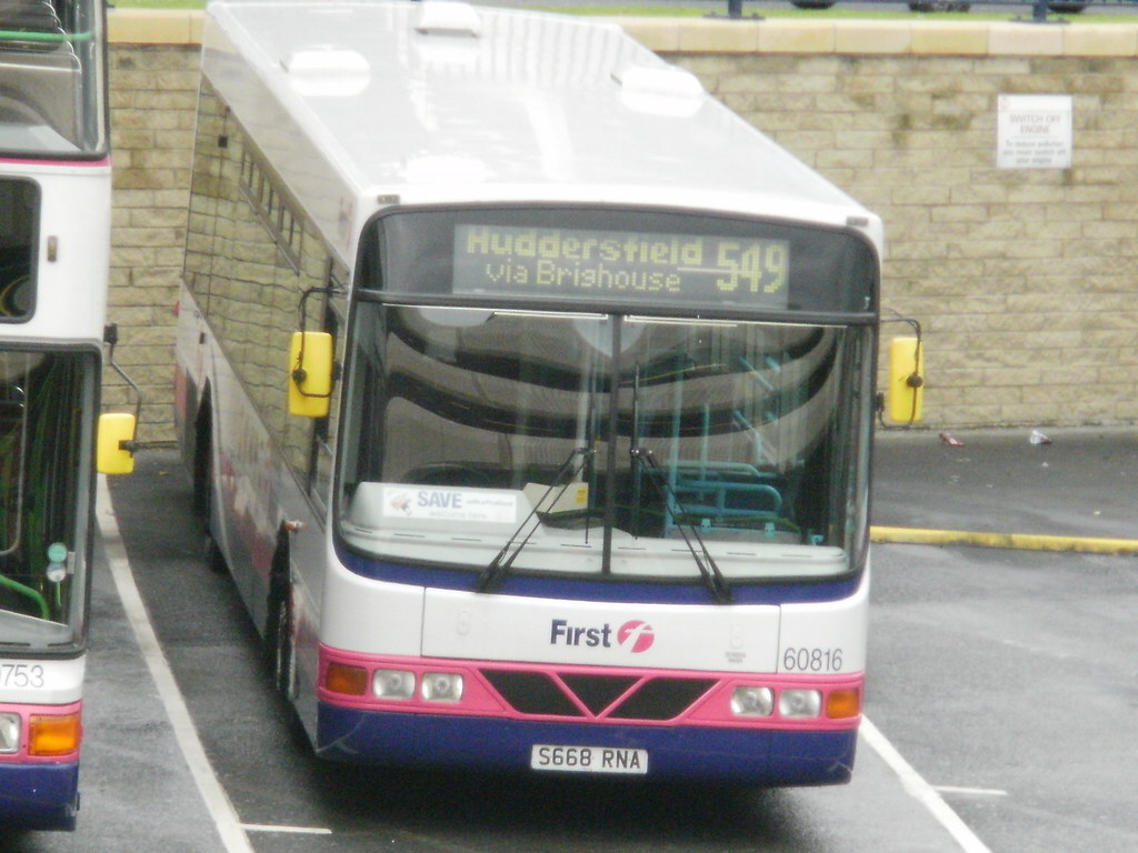 First West Yorkshire Halifax, Volvo B10BLE Wright Renown (… Flickr
